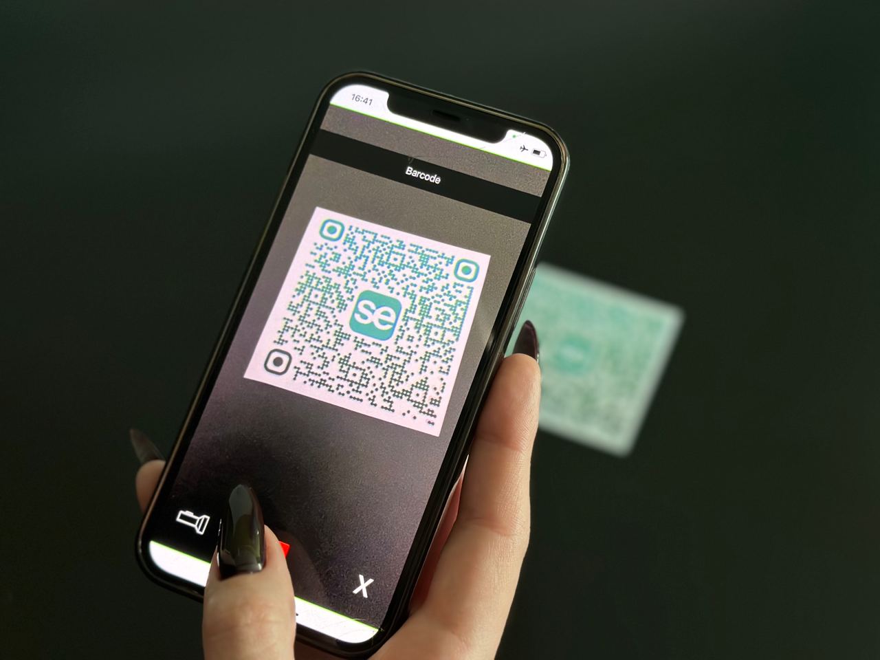 Платежи по QR-кодам заменили россиянам Apple Pay | Smart Engines