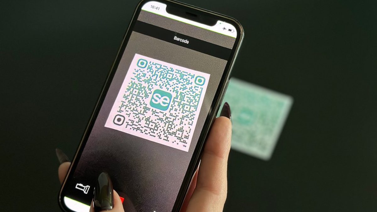 ПСБ внедрил российские технологии для распознавания QR-кодов и номеров  телефонов | Smart Engines